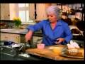 Paula Fries a Cheesecake - YouTube