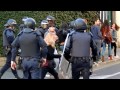 Video original : www.youtube.com La policía agrede a un menor, en las protestas de Valencia. (El video es resubido de otro usuario)