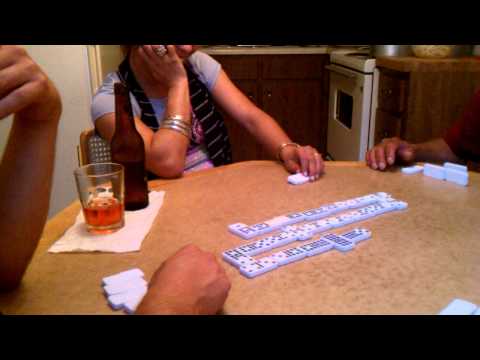 mexican train dominoes
