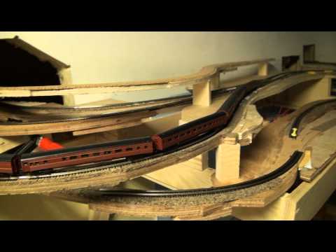 smholt - The first testrun on the Mainline of my new Z-scale layout. Not all track are installed yet, but one track of the Mainline is complete, still missing some tu...