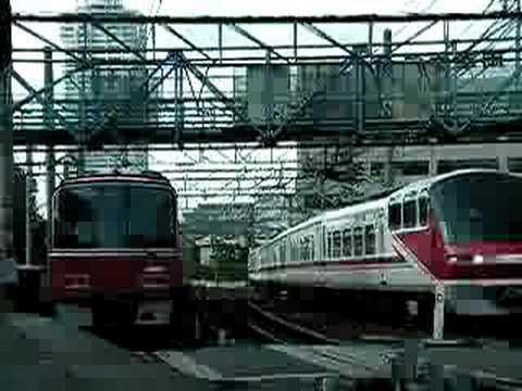 名鉄　３５００（？）とパノラマスーパー