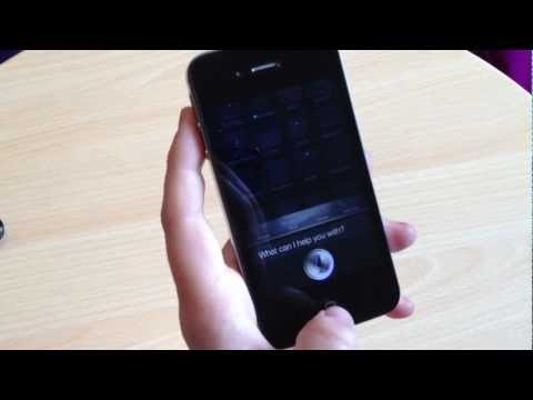 Watch 'Apple's Siri thinks the Nokia Lumia 900 is the best smartphone ever.'
