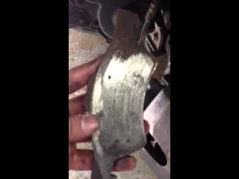 Caliper Replacement Chrysler Town and Country 2006