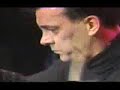 http://www.drummer.com.br
solo de bateria de neil peart em buddy rich memorial concert.