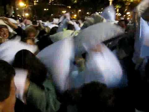 Бои подушками в Сан-Франциско