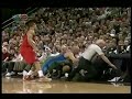 Jason Kidd sends ref flying 12/25