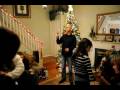 videos de Caroling requires Wine
