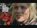 Robijn doet de was bij Ilse DeLange