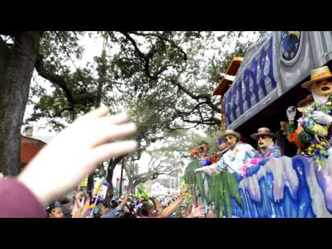 mardi gras parade - I created this video with the YouTube Video Editor (http://www.youtube.com/editor)