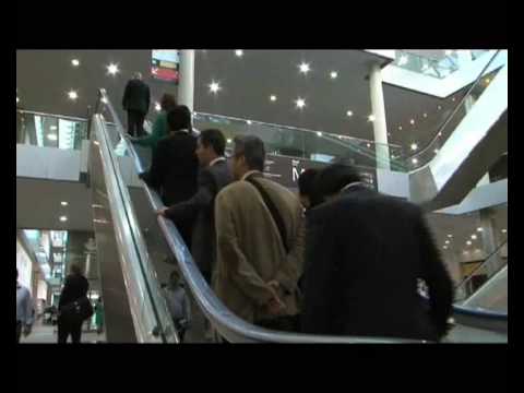 PUBLIRail Publicidad en escaleras mec�nicas. Escalator Handrail Advertising. www.publirail.com