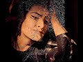 i just picked up some selections of huge and thrilling high notes among my recordings. here i don't mean those exciting and incredibly high notes, but especially those that thrills us because of their amazing power and fearlessness, even if not exactly a high e-flat. so, the selections are:

1) maria callas in 