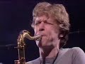 tom robinson & crew - looking for a bonfire (live) 1983. bbc2 whistle test on the road, filmed at chippenham golddiggers club. steve laurie drums, paul harvey guitar, ebo ross backing vocals, sean mayes piano, pat davey bass, martin ditcham percussion, andy hamilton sax. more tom robinson info and videos at http://tomrobinson.com