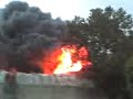 Incendio en la Fabrica La Salteña de Lanus part. 3