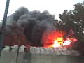 Incendio en la Fabrica La Salteña de Lanus part. 3