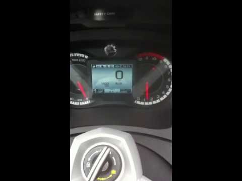 how to change battery on can am spyder