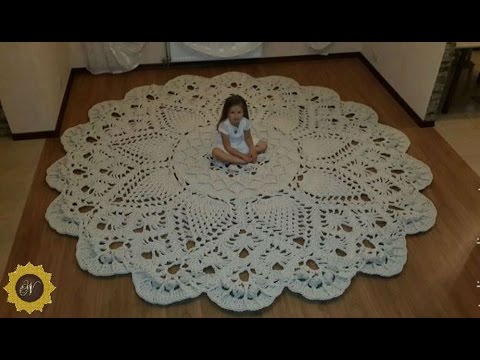 Ковер связанный из шнура крючком Ковер связанный из шнура крючком