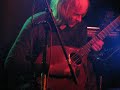 a short clip of linde nijland performing 'rising for the moon' with bert ridderbos (and the audience singing along) at the sandy denny anniversary tribute in the troubadour london, the 20th of april 2008. other performers that unique and intimate evening were martin carthy, kamila thompson,vikkie clayton, lisa knapp. there were interviews by linda thompson, joe boyd, karl dallas
