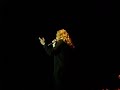 ana-carolina-cantando-beatriz-de-chico-buarque.html