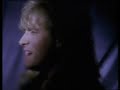 Def Leppard - Stand Up ( Kick Love Into Motion ) Def Leppard - Stand Up ( Kick Love Into Motion )