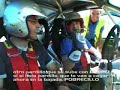 peazo vuelta en un coche de rally