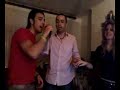 Cantando la canción de mayonesa