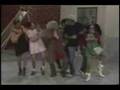 Turma do Chaves Rockeiro em Tropa de Elite (Tihuana)
