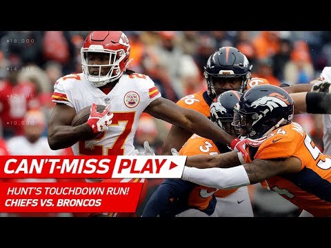 Video: Patrick Mahomes' Big Arm on 3rd Down Sets Up Kareem Hunt's TD! | Can't-Miss Play | NFL Wk 17