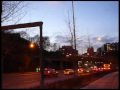 Saltsjöbanans tåg vid Londonviadukten i Stockholm