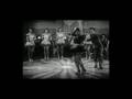 clip video Usher A Mother's Luv