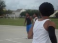 videos de Foul that caused an airball.