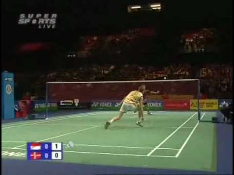 2010 All England Men Singles Quarter Finals - Peter Gade VS Taufik Hidayat_part1