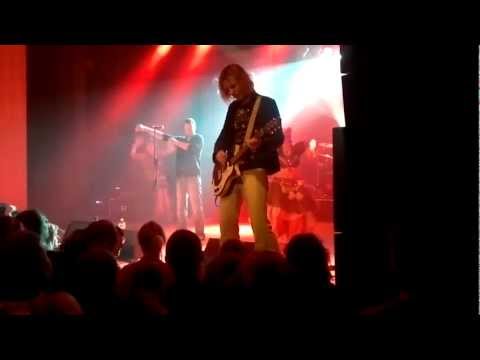 Deriasor - Concert video from the camera of a fan near the stage VEČER LEGEND 6 - Led Zeppelin cover band Myst - Kashmir featuring Rahatlukum dancers Sandra and Svetlan...