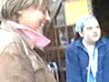 Pranzo con Irene Grandi - Irene apre le sfogliatelle Pranzo con Irene Grandi - Irene apre le sfogliatelle