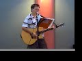 Hitomi wo tojite (street-singing in Singapore) Hitomi wo tojite (street-singing in Singapore)
