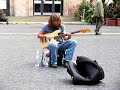 Amazing bassist in Piazza Navona (Rome) Amazing bassist in Piazza Navona (Rome)