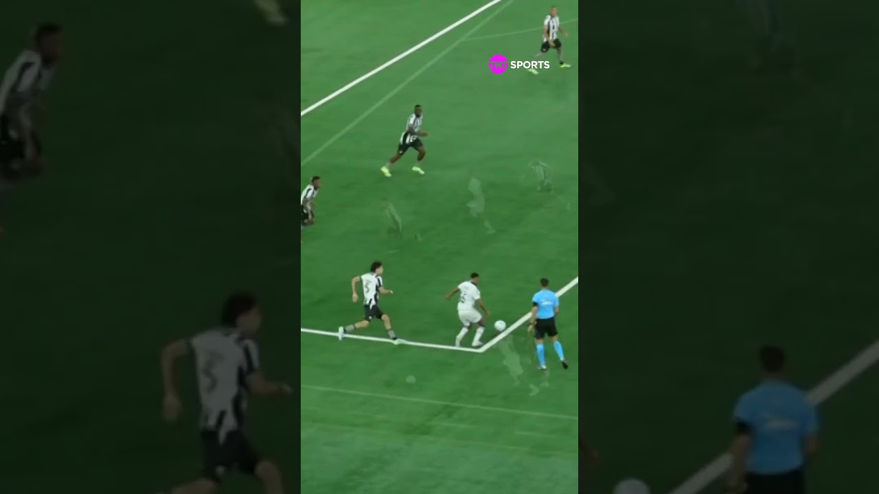OLHA O DRIBLE DO PATRICK PRA CIMA DA ZAGA DO BOTAFOGO! #shorts
