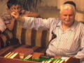 http://www.RisaleForum.com çantacı necmi ilgen ağabey evrimle ilgili inançsız biriyle sohbet ediyor...