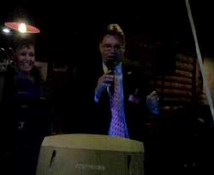 Youtube-videoupotus, klikkaa nähdäksesi!