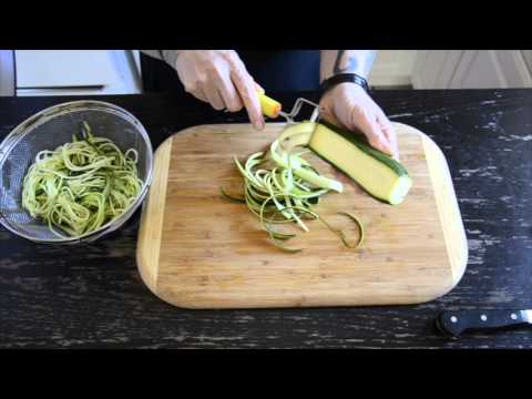 how to make zucchini pasta