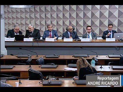 Reforma da Previdência ignora resultados de CPI, dizem debatedores