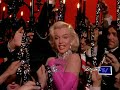 marilyn monroe a 50 a�os de su partida, sigue como tema de inter�s general, como parte de la historia del cine, como �cono de la moda, como una diva , como l...