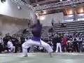 Karateka muy flexible - pajarracos.es