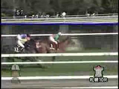 060909 - 2006年 9月 9日(土) 2回札幌1日 天候: 晴 馬場状態: 良 10R コスモス賞 2歳・オープン(別定) (混)(特指) 芝 1800m 12頭立 ------------------------------------------------------------------------------...