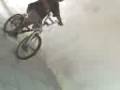 caindo de bike