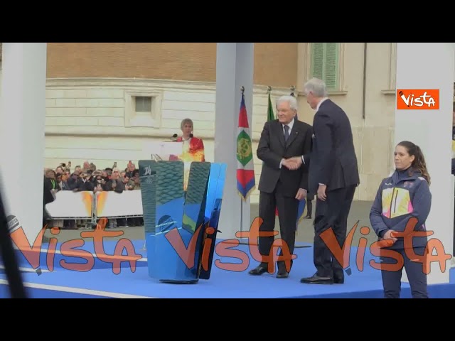 Milano Cortina 2026, il Presidente Mattarella e Giovanni Malagò accendono il braciere olimpico