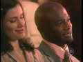 Idina n\ Idina n\
