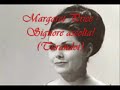 dame margaret price (b. 1941) is a welsh soprano. she is perhaps most well known for her mozart interpretations. margaret price did not venture too far into the international stage, she disliked traveling and preferred to remain at covent garden for the majority of the year.
here she sings a rendition of 'signore, ascolta' from puccini's turandot.