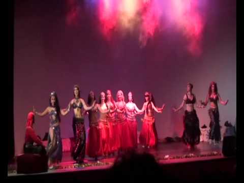 Bellidance evolution  presenta ' Immortal desires '. La danza orientale prima parte.