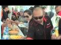 Penyampai-penyampai Sinar Dijamu Buah-buahan tempatan