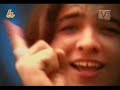 Otra de mis canciones favoritas, mis preferidos en esta generacion eran Abel y Danny. Cancion: NO PUEDO OLVIDARME DE TI Daniel Rene Y yo... Yo no hago más que pensar, Y a veces quiero llorar, Porque me acuerdo de todo lo que hemos vivido, Y ahora no estas. Yo comprendo que fue mi error, Y ahora te pido perdón, Si todavía me amas Ábreme las puertas de tu corazón, Que el mío ya no quiere latir si tú no estas... CORO Y es que no puedo olvidarme ni un solo instante de ti y es que no puedo apartarte de mi mente que esta loca sin ti sin los besos de tu boca yo no puedo vivir. Y es que no puedo olvidarme ni un solo instante de ti no quiero salir con nadie y me paso el tiempo hablando de ti de lo mucho que te quiero y lo que siento por ti, y es que no puedo olvidarme. Y yo... comprendo que fue mi error y ahora te pido perdón, si todavía me amas abreme las puertas de tu corazón que el mío ya no quiere latir si tú no estas. CORO Y es que no puedo olvidarme ni un solo instante de ti y es que no puedo apartarte de mi mente que esta loca sin ti sin los besos de tu boca yo no puedo vivir. Y es que no puedo olvidarme ni un solo instante de ti no quiero salir con nadie y me paso el tiempo hablando de ti de lo mucho que te quiero y lo que siento por ti, y es que no puedo olvidarme. Y es que no puedo olvidarme Ni un solo instante de ti... Ohhhh. Muy linda cancion xD